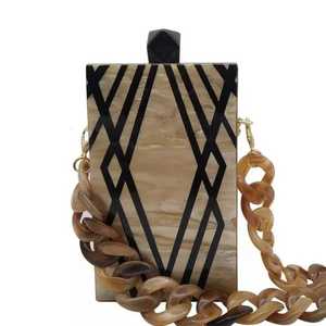 Nouvelle arrivée, pochette en résine pour femme, transfrontalière, perle plaquée or, luxe, papillon, charme solide, pochette complète, ensemble de mariage pour femmes - Product Image 6