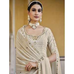 Costume Palazzo en Georgette Brodé Chiku Prêt-à-Porter, Excellent pour les Mariages - Product Image 4