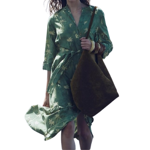 Mode féminine minimaliste Forward Robes tropicales en satin Midi Robe mi-longue en tissu polyester confortable de qualité supérieure disponible - Product Image 1