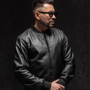 Chaquetas de Cuero Estilo Bomber Vintage Personalizadas para Hombre - Product Image 2