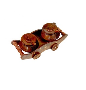 Tazón de madera Chttney Handi o de madera hecho a mano de diseño antiguo respetuoso con el medio ambiente con cuchara para la cocina casera y el hotel y los restaurantes - Product Image 6