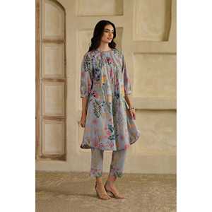 Ensemble Kurta pour femmes Misty Grey Meadows, vêtements traditionnels élégants - Product Image 3