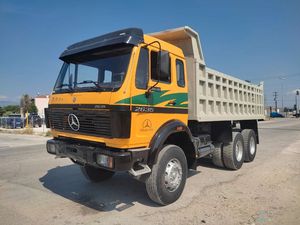Camion benne d'occasion Mercedes-Benz 2635 6x4 de 1989, poids lourd, moteur Mercedes 351-450 ch, pour le transport et les travaux miniers. - Product Image 1