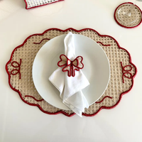 Set de table ovale en jonc de mer tissé à la main avec nœud brodé rouge / Set de table décoratif à bord festonné pour repas et fêtes