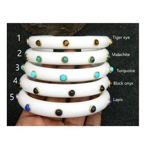 Brazalete de Cuerno Orgánico para Mujer, Nuevo y Moderno, Hecho a Mano, Pulido, Ecológico y Elegante - Product Image 2