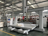 Routeur CNC 5 axes RouterStar avec commande Syntec, moteur de broche unique 15 kW, moteur de broche 12 kW, table mobile, machine de sculpture sur bois