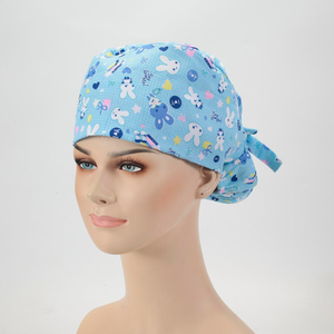 Gorra de fregado Comfort Fit con bandas de sujeción extendidas y superficie interior lisa para un uso seguro en cualquier procedimiento - Product Image 5