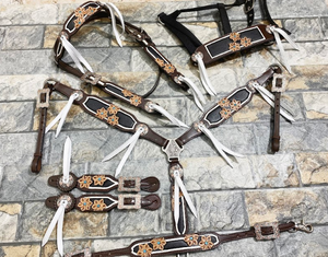 Juego de tachuelas de equitación occidental de cuero Argentino genuino diseño de flores talladas incluye cuello de pecho de cabeza rienda de cuerda blanca - Product Image 2