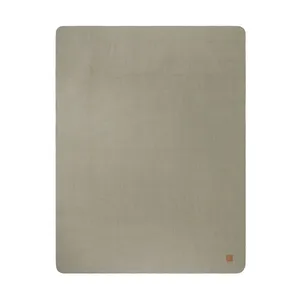 Manta de Cama Sostenible VINGA Moulton RPET, Ecológica y Elegante - Product Image 6
