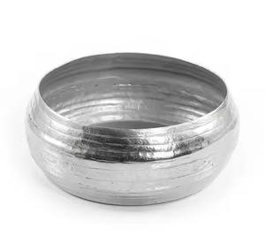 Bol rond en métal poli de qualité supérieure, fait à la main, durable, avec un design martelé, idéal pour offrir du chocolat lors de fêtes - Product Image 2