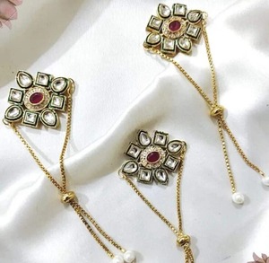 Pulsera de mano Kundan, regalo de dama de honor, Haath Phool, brazalete Kundan, pulsera de regalo, regalo de devolución, regalo de boda indio, Haldi Mehndi - Product Image 1