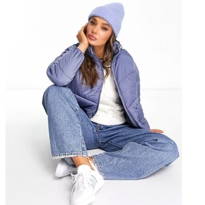 Chaqueta acolchada de invierno de talla grande para mujer, estilo de cremallera de Color sólido, piel de oveja transpirable, precio al por mayor, ropa cómoda - Product Image 4