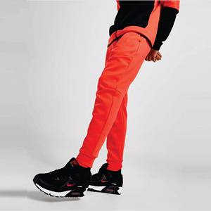 Top Tendance Service OEM Survêtement 2 pièces en coton pour homme Combinaison de jogging d'hiver écologique - Product Image 4