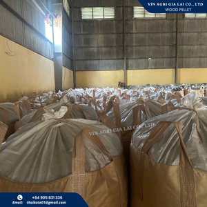 Pellet de madera de alta calidad-100% natural, hecho en Vietnam para carbón y leña, aserrín y patrón de palo embalado en bolsa - Product Image 5