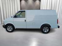 Voitures d'occasion les moins chères Chevrolet Astro 3 portes, mini-fourgonnette cargo avec intérieur clair, 8L essence, voiture d'occasion à vendre