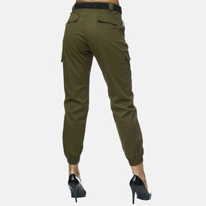 Pantalon cargo à coupe décontractée pour femmes, pantalon utilitaire durable avec des poches polyvalentes, parfait pour les pantalons cargo d'extérieur pour femmes - Product Image 3