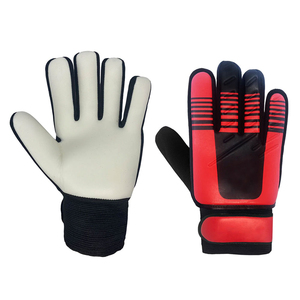 Gants de gardien de but en cuir PU latex respirant de qualité professionnelle sur mesure Prix raisonnable pour les joueurs de football adultes - Product Image 1