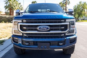 Camioneta Premium Choice 2022 F250 Super Duty Platinum Tremor 4x4, Volante a la Izquierda - Product Image 6