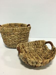 Handcrafted Water Hyacinth <b>Basket</b> For Home Decor Storage Solution With Natural Fibers And Traditional Weaving Style - Product Image 5