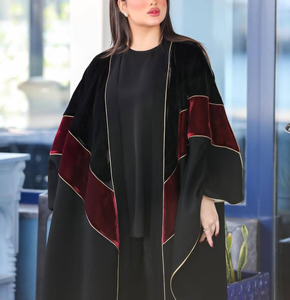 Abaya de Dubaï de qualité supérieure bleu marine avec de magnifiques pierres et des perles, travail manuel sur du velours de la meilleure qualité, modèle d'Abaya 2026 - Product Image 5