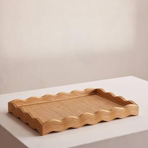 Plateau rectangulaire en rotin artisanal, élégant plateau de service en osier, design minimaliste, organisateur fonctionnel pour la cuisine et la maison - Product Image 1