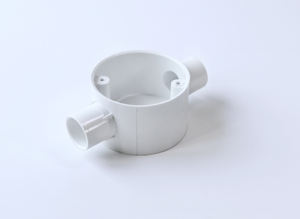 CAJA DE CONEXIONES DE DOS VÍAS uPVC UTILIZADA PARA TUBO ELÉCTRICO DE PVC-ESTÁNDAR DE EXPORTACIÓN DE BS 4607 -ISO 9001-2015 - MADE IN VIET NAM - Product Image 2