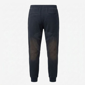 Pantalones deportivos para hombre, ligeros, de tela transpirable, perfectos para el gimnasio, correr y uso diario informal y cómodo. - Product Image 2