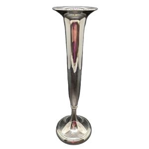 Florero de aluminio y metal moderno con logotipo personalizado, Decoración de mesa plateada recién llegada para el hogar, hotel, restaurante - Product Image 1