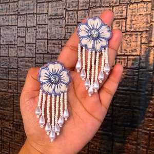 2025มาใหม่การออกแบบที่อ่อนนุ่มต่างหูหลายสีสำหรับผู้หญิงทำด้วยมือเมล็ดพันธุ์ลูกปัดคุณครูต่างหูลูกปัด - Product Image 4