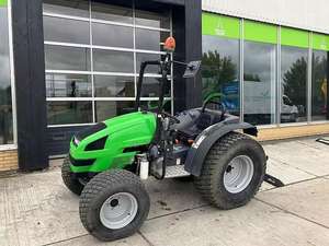 Tracteur agricole et de jardin Deutz-Fahr de haute qualité avec cabine ROPS 4 roues motrices Pompe automatique Haute puissance - Produit chinois - Product Image 5