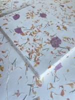 Kertas buatan tangan kain perca katun bermata empat dengan kelopak bunga gaillardia ideal untuk undangan pernikahan desainer untuk dijual kembali