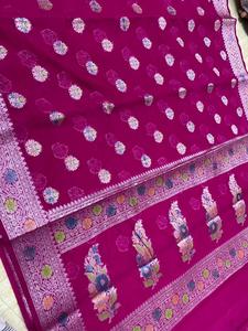 Saris en soie brocart tissé à la main personnalisé en tissus de soie pure avec des motifs complexes idéal pour la revente - Product Image 4