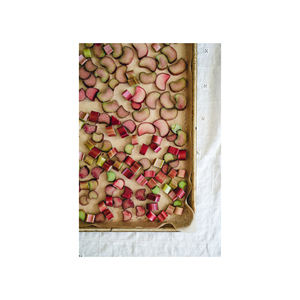 Livraison rapide de tranches de rhubarbe congelées emballées dans des sacs d'aliments surgelés - Product Image 2