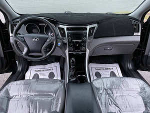 Auto Usado de Calidad a Precio Accesible, Hyundai Sonata Híbrido 2014, Volante a la Izquierda - Product Image 4