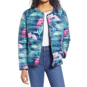 Blouson bombardier matelassé à manches longues pour femmes saison d'hiver veste chaude avec impression par sublimation imperméable à prix raisonnable - Product Image 4