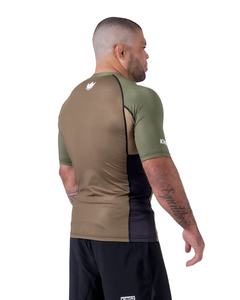 2024 hommes personnalisé BJJ Rash Guard pas de Compression à manches courtes Fit 80% Polyester 20% Spandex pour MMA du Pakistan - Product Image 3