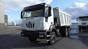Nouveau Camion Lourd Benne Basculante Shacman HD9 8x6 Euro 5 2023 Moteur Diesel Caméra Arrière 360° Direction Gauche 351-450 CV Automatique 31-40T Touch - Product Image 6
