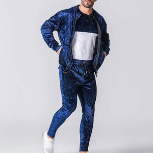 ชุดวอร์มกำมะหยี่สำหรับผู้ชาย ชุดกีฬาฤดูหนาวแบบหนา อุ่นสบาย มีฮู้ด ชุดออกกำลังกาย มีไซส์ใหญ่ - Product Image 4