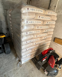 Granulés de bois de qualité supérieure, combustible de chauffage de qualité premium pour usage commercial et résidentiel, meilleur prix - Product Image 4