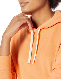 Sudadera con capucha Lisa suave y blanca para mujer Sudadera con capucha personalizada de algodón y forro polar Fabricante Sudaderas con capucha recortadas de peso pesado para mujer - Product Image 4