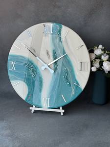 Y RELOJ DE PARED DE RESINA CON Reloj de pared de diseño artístico hecho a mano único Arte de resina de La India - Product Image 2