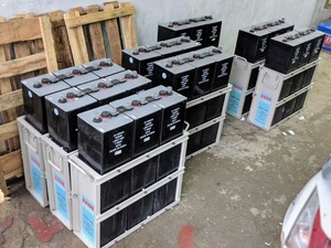 แบตเตอรี่รถยนต์มือสองแบบใช้แล้วทิ้ง วัสดุเหลือใช้ ขายส่งในราคาถูก มีจำหน่ายในออสเตรีย - Product Image 6