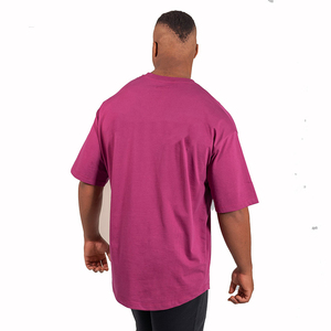 เสื้อยืดพอดีตัวสำหรับผู้ชายเสื้อโอเวอร์ไซส์ผ้าคอตตอน100% โอเวอร์ไซส์แบบปรับแต่งได้สำหรับผู้ชาย - Product Image 4