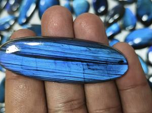 Vente en gros de pierre de guérison bleue brillante polie en cristal de labradorite naturelle de haute qualité pour la fabrication de bijoux - Product Image 4