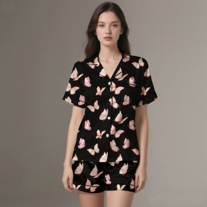 Conjunto de pijama de seda pura de lujo para mujer Ropa de dormir de satén personalizada Manga larga y pantalones largos - Product Image 1