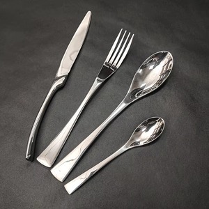 Juego de Cubiertos de Acero Inoxidable Ecológico y Sostenible de Lujo, 4 Piezas, para Bodas y Fiestas - Product Image 5