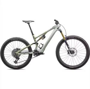 Nouveauté 2024 : Vélo de montagne électrique Turbo Levo SL PRO en carbone de qualité industrielle, livré avec tous les accessoires. - Product Image 1