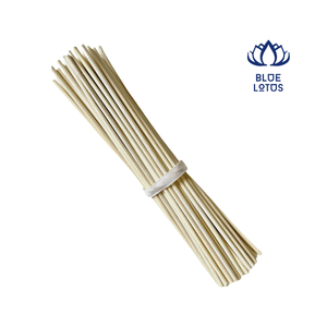 ก้านไม้หอมหวายธรรมชาติสำหรับปรับอากาศ กลิ่นบลูโลตัส - Product Image 1