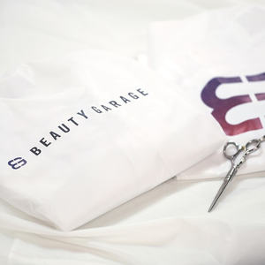 ผ้าคลุมตัดผมเด็กแบบกันน้ำ สีขาว ลายกากบาท รุ่นพื้นฐาน - Product Image 6