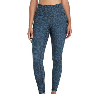 Custom Made Logo Impreso Fitness Wear Mujeres Leggings Transpirable Gimnasio Entrenamiento Mujeres Yoga Leggings - Product Image 1